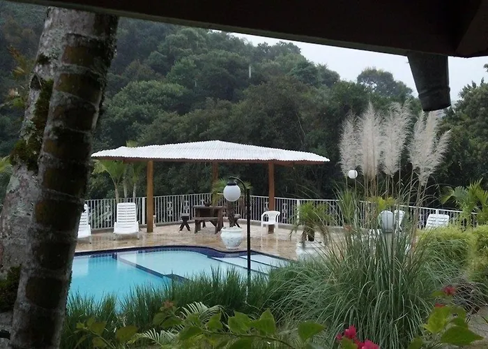 Pousada Vale da Serra